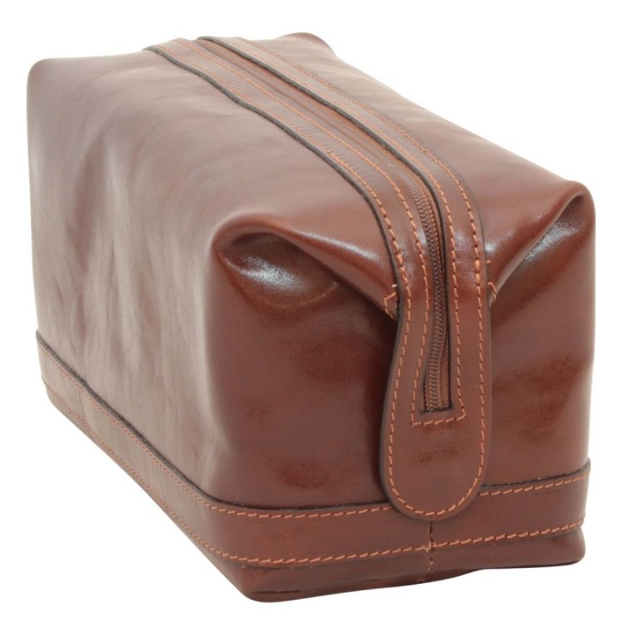 Travels Officina 66 | Leather Beauty Case "Nowogard" Br Brown