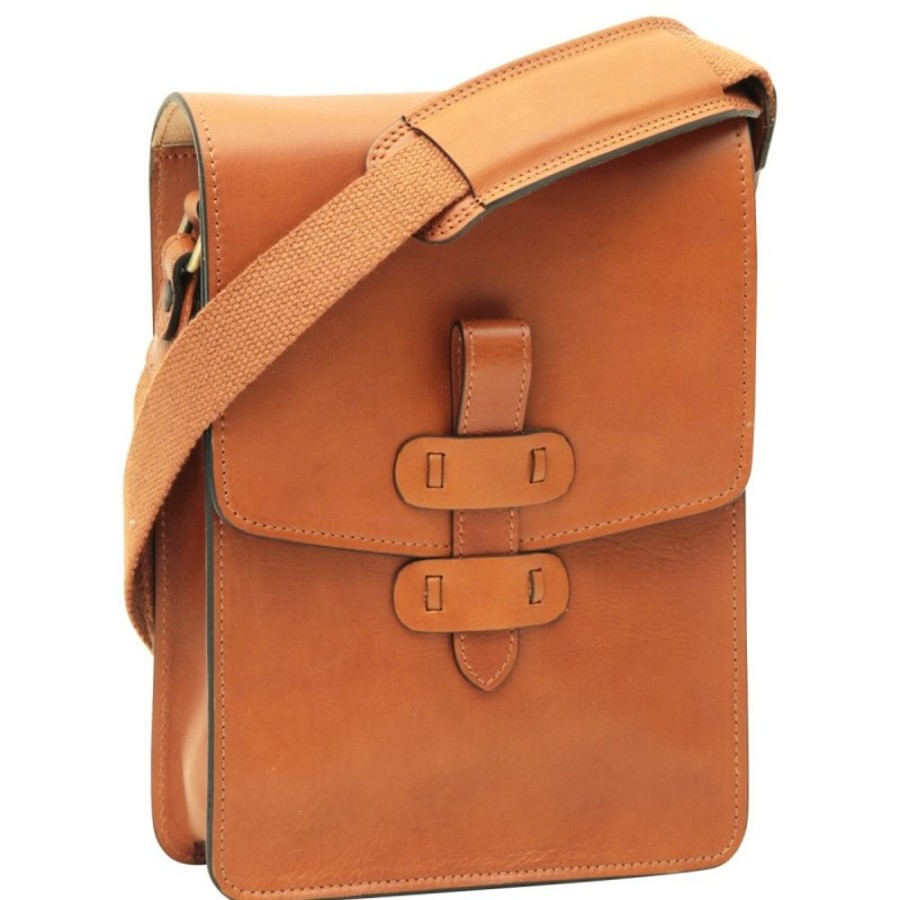 Man Officina 66 | Leather Shoulder Man Bag "Wolsztyn" Cognac