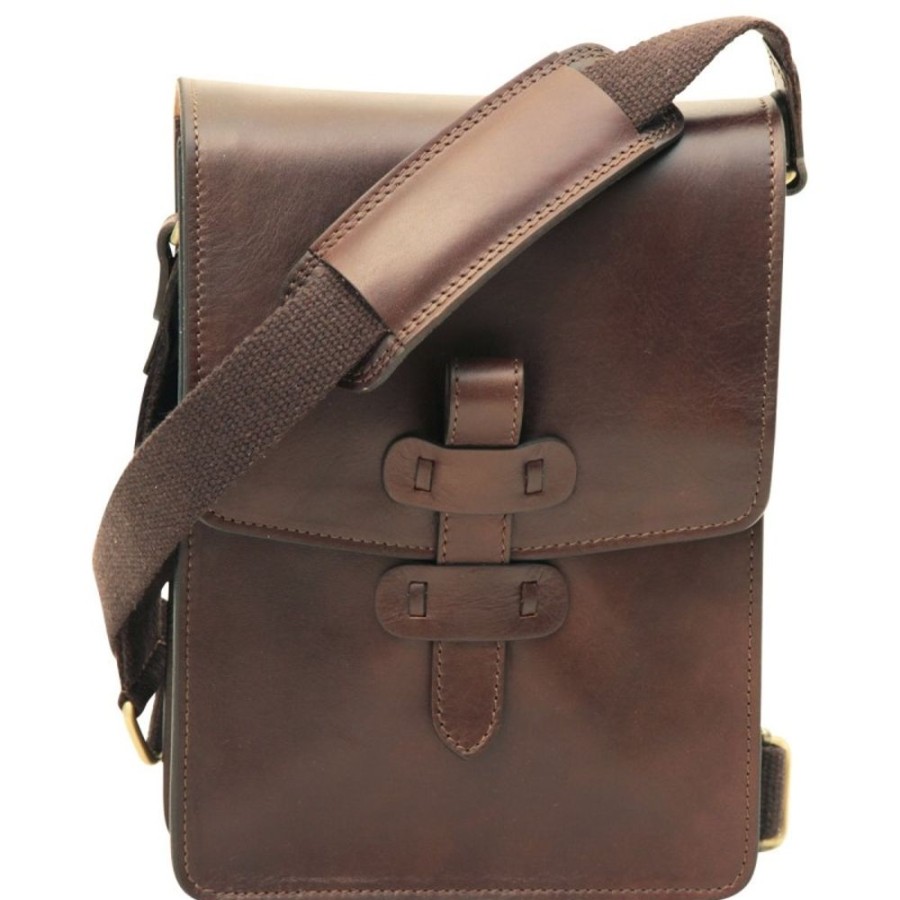 Man Officina 66 | Leather Shoulder Man Bag "Wolsztyn" Dark Brown