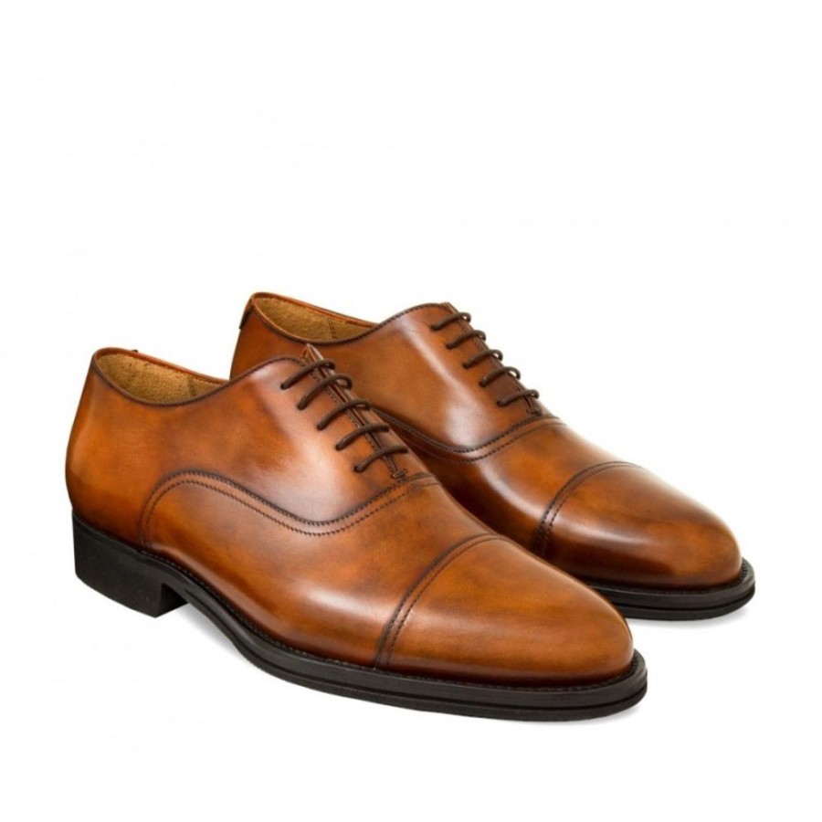 Man Officina 66 Leather Men'S Lace-Up Shoes | Cap Toe Laced Oxford-Style Shoe For Men, In Hand-Antiqued Calfskin Brown