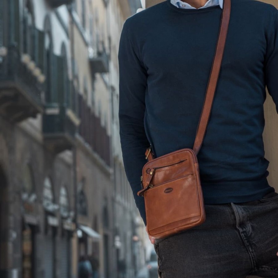 Man Officina 66 | Leather Man Bag "Ilviero" Brown