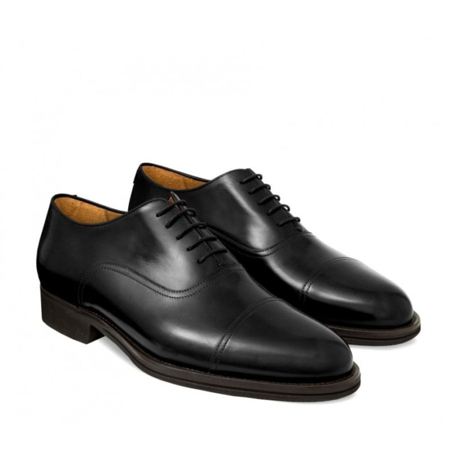 Man Officina 66 Leather Men'S Lace-Up Shoes | Cap Toe Laced Oxford-Style Shoe For Men, In Hand-Antiqued Calfskin Black